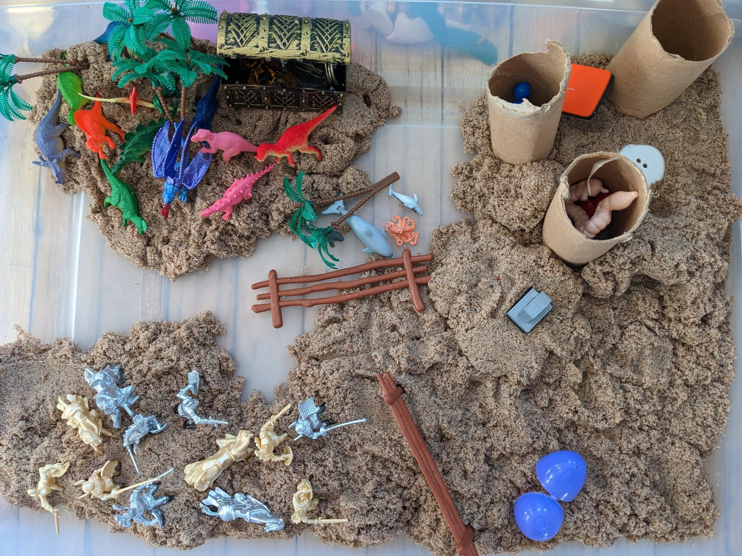 sand tray explorations at toronto art therapy space